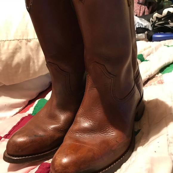 Boots very slight wear not broke in-yet - Picture 4 of 6